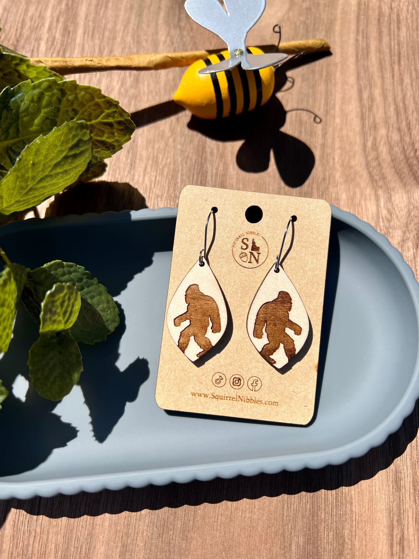 Bigfoot Earring drops